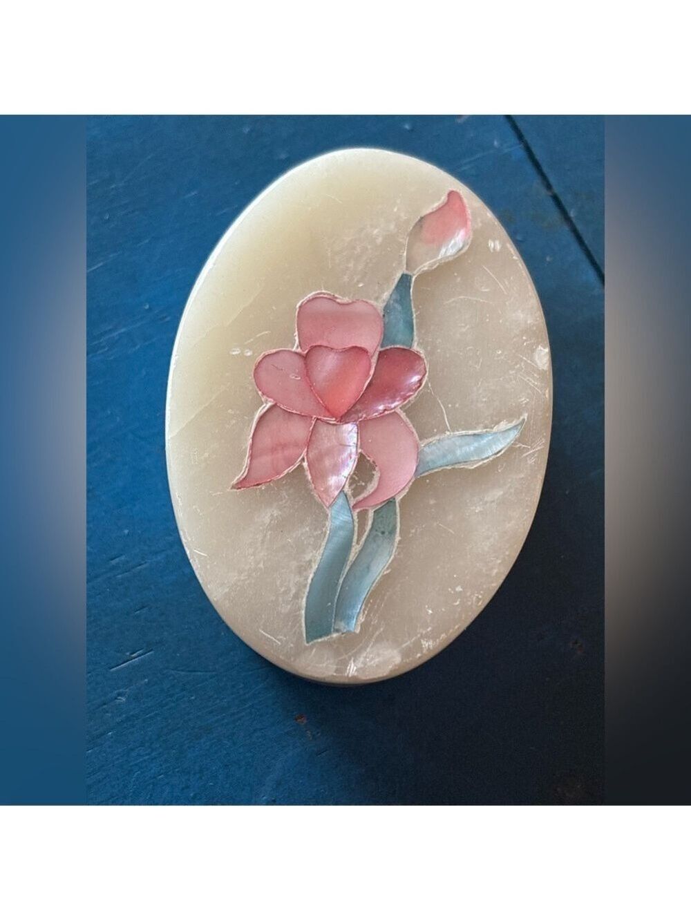VINTAGE Hand-Carved Stone Trinket Box w/ Mother-of-Pearl Orchid Inlay – Boho Gem